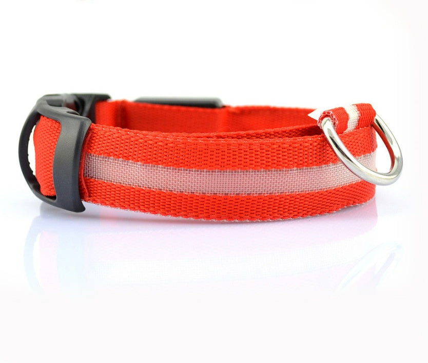 CheeriGlow LED Collar & Leash Set: Adjustable, Luminous, and Night-Safe for Your Pet